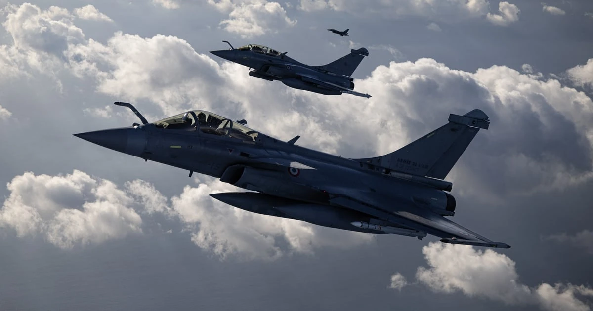 Старт навчання пілотів ЗСУ на Rafale: що це дає Україні у сфері безпеки